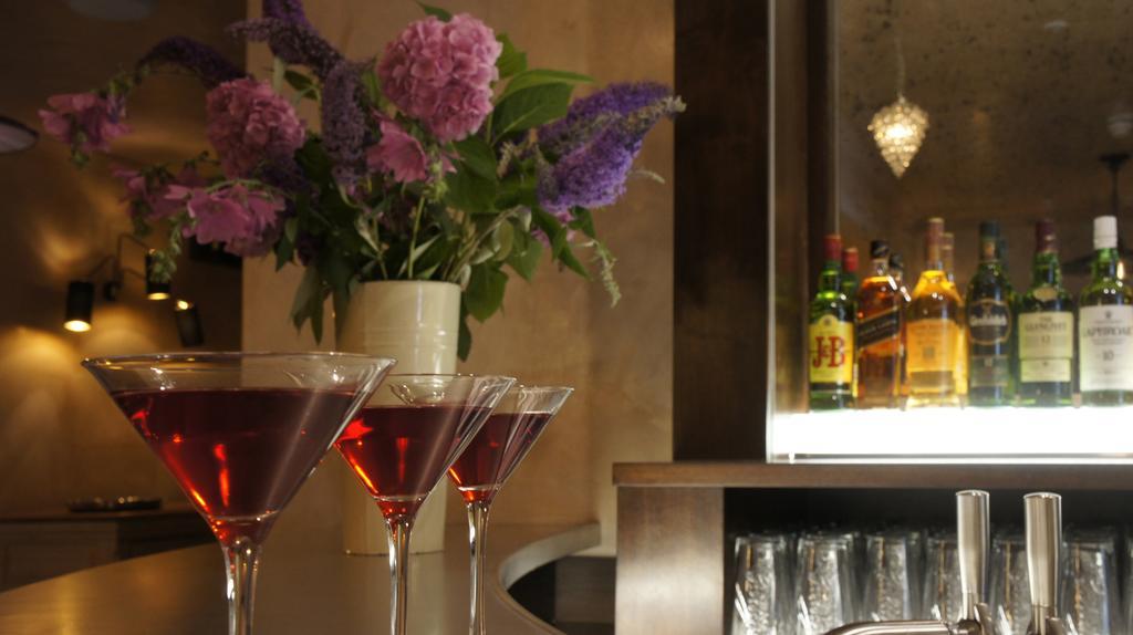 Abergavenny Hotel Екстер'єр фото